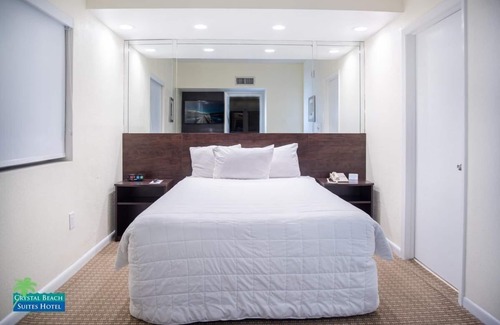 North Beach Hotel | Relaxing Accommodation | Direct Beach Access | 2 Spacious Room | Outdoor Pool