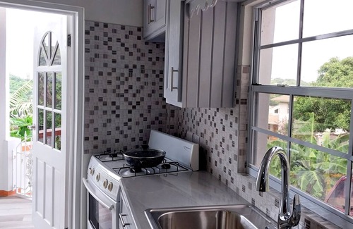 Calivigny Apartment | Relaxing and Romantic Apartment