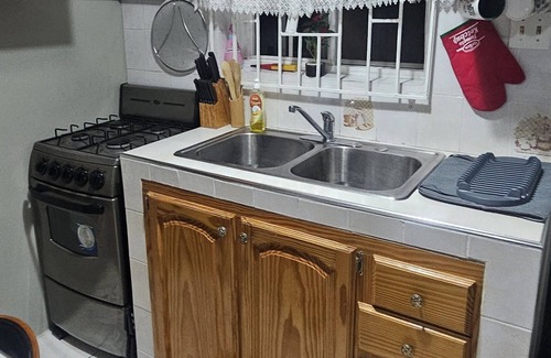 Caribbean Estates Apartment | Relaxing community vibes minutes away from amenities e.g restaurants and beaches