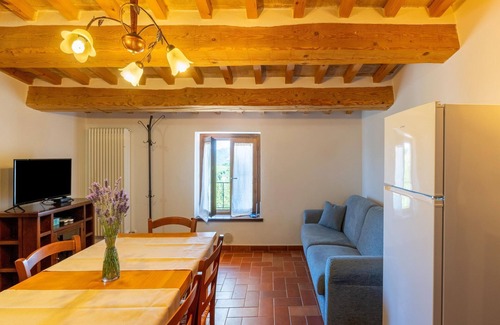 Cagli Apartment | Relaxing Countryside Stay