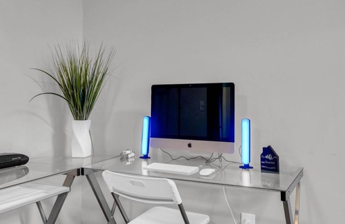 Sandy Springs Apartment | RELAXING & Cozy Unit with king bed