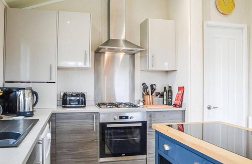Sewerby Cabin | Relaxing Holiday Lodge Near Bridlington