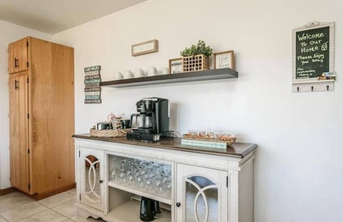 Penn Yan House | Relaxing Lakeview Retreat! Pool, Hot Tub, Firepit, Gameroom Perfect for Groups,