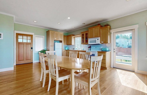 Coupeville House | Relaxing Ocean-View Retreat on the Sunny Side of Whidbey Island