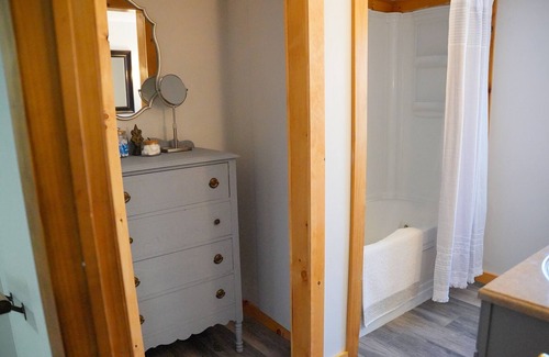 Abbot House | Relaxing Pet Friendly Home in the beautiful Moosehead Lake Region.