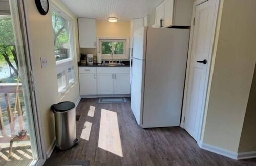 McConnelsville House | Relaxing Riverside Retreat - Eagle View Cabin