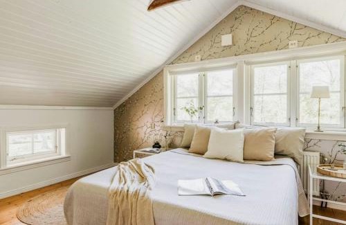 Lerdala House | Relaxing Villa With Fireplace And Private Stream