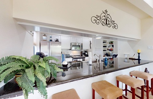 New Braunfels Condo | Remarkable Condo, Comal River View! RPS 104 : Free Tubes with Rental!