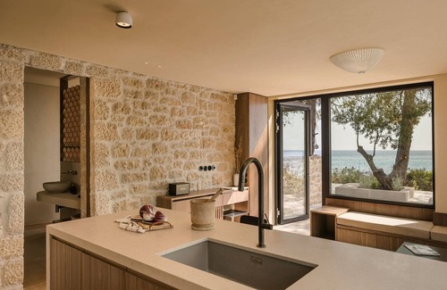 Kardamyli Villa | Remarkable Kardamyli Beachfront Villa | Villa Millennium Earl | 2 Bedrooms |.