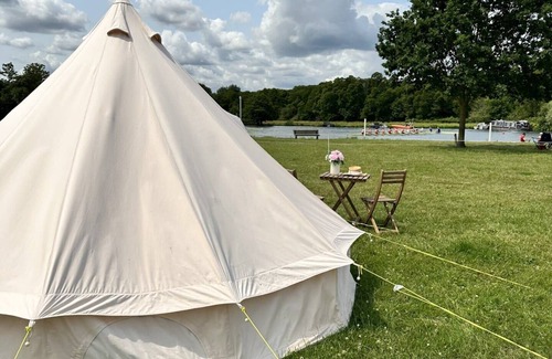 Henley-on-Thames RV Rental | Remenham Farm Glamping Tent 2 - During Henley Royal Regatta 2024