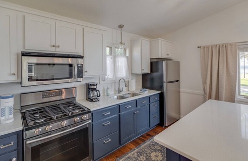 Brainerd Apartment | Remodeled, Grill, Outside Seating, Dock, Swimming