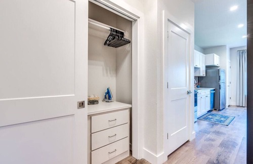 Stillwater Condo | Remodeled OSU Studio By Stadium