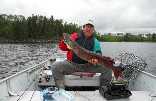 Rainy River District Cabin | Remote Fishing Cabin - Only Cabin On the Lake (Rate includes boats & motors)