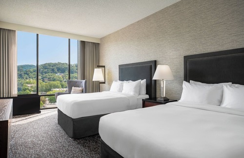 Downtown Asheville Hotel | Renaissance Asheville Downtown Hotel