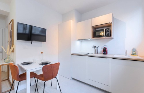 Lille Centre Ville Apartment | Renovated 1 bedroom apartment