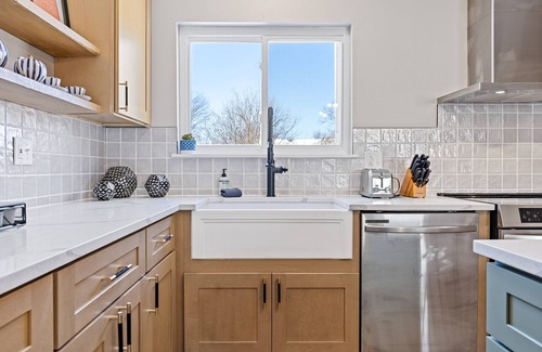 Weldon Spring Heights House | Renovated 3 Bedroom Home By StayLage!