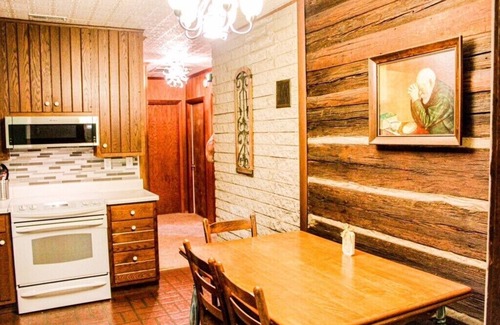 Lake Junaluska Cabin | Renovated Cabin At Lake Junaluska! Brand new large front porch.