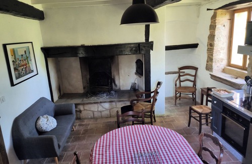 Coueilles House | Renovated country house with heated pool in Comminges.