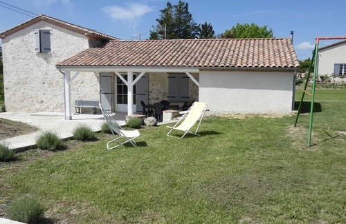 Nerac House | Renovated country house