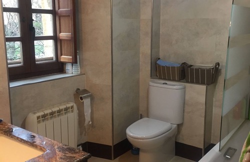 Sedano House | Renovated house with 2 bedrooms, 1 bathroom and living-dining room in stone and wood is very cozy.