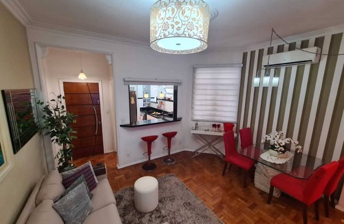 Copacabana Apartment | RENOVATED LUXURY PROMOTION NEAR THE BEACH 2 BEDROOMS/1 SUITE WI-FI 24-HOUR SECURITY