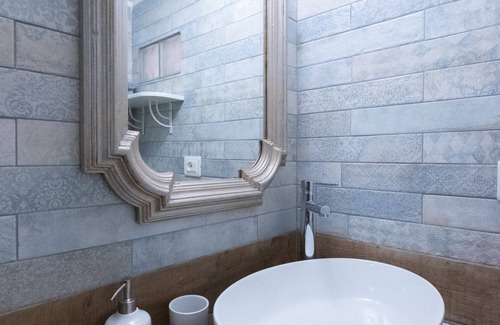 Pollutri Bed & Breakfast | Renovated old mansion