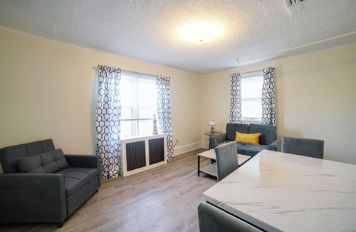 Falmouth Apartment | Renovated One Bedroom Apartment Downtown Falmouth Minutes From the Beach