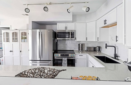 Utica House | Renovated River Home! Hot Tub, Sauna & Game Room
