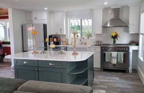 Camden House | Renovated Turn Of The Century Farmhouse with three bedrooms