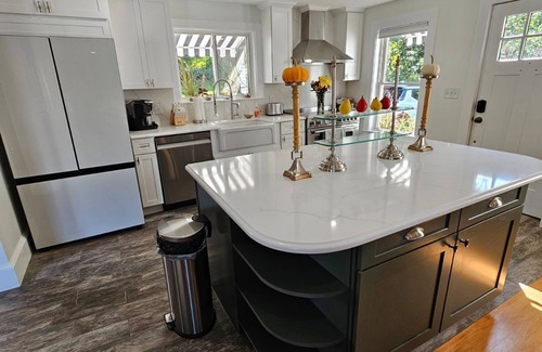 Camden House | Renovated Turn Of The Century Farmhouse with three bedrooms