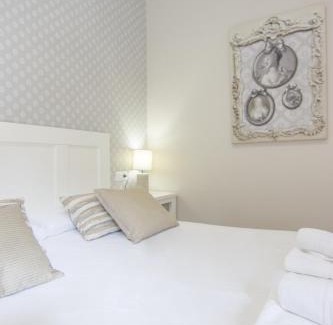 Santa Cruz Apartment | RentalSevilla Mateos Gago