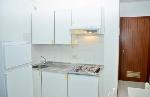Bibione Pineda Apartment | Residence Gemini is an apartmenthouse (with elevator) near the sea (150m), in Bibione Pineda area, w