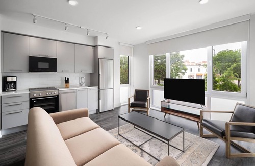 Navy Yard Apartment | Reside Navy Yard, a Wyndham Residence