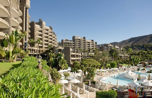 Balito Apartment | Residence Anfi Beach Club, sky, gardens, sea, pools, beach, everything.