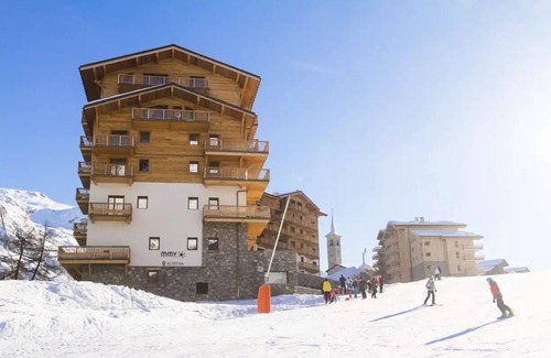 Les Boisses Apartment | Residence Club MMV L'Altaviva* - 3 rooms for 6 people Comfort