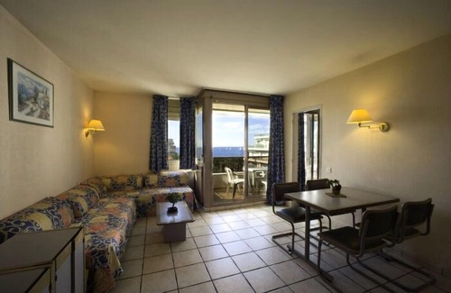 Juan-les-Pins Apartment | Residence Couleurs Soleil - Juan les Pins - 2 Rooms 4/6 Persons