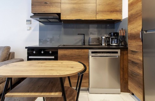 Cumhuriyet Apartment | Residence Flat With Excellent Location in Sisli