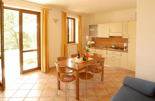 Tignale Apartment | Residence Garden: Two-room apartment with garden