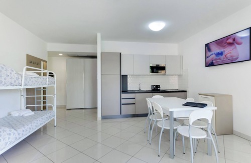 Pinarella House | Residence i Diamanti - Siroli Collection