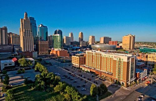 Crossroads Arts District Hotel | Residence Inn by Marriott Kansas City Downtown/Convention Center