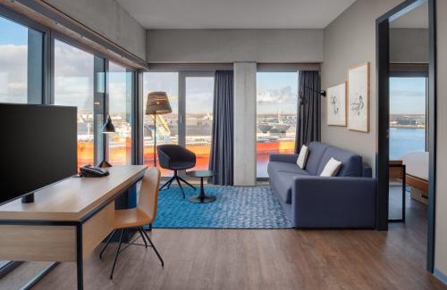 Westpoort Hotel | Residence Inn by Marriott Amsterdam Houthavens