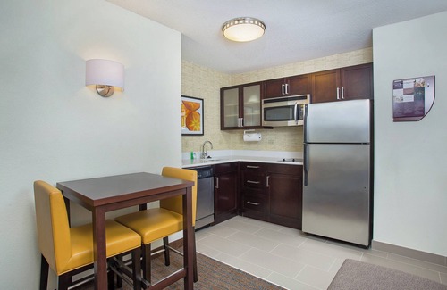 Ashley Oaks Hotel | Residence Inn By Marriott Knoxville Cedar Bluff