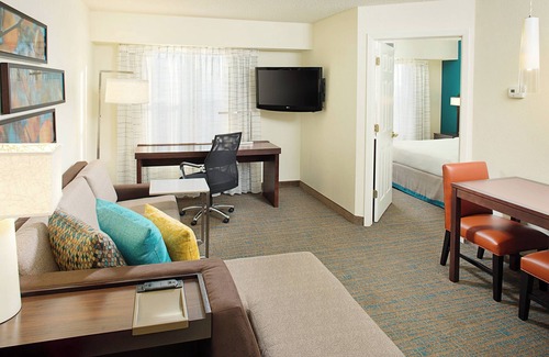 Rosemont Hotel | Residence Inn Chicago O'Hare