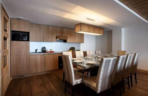 Arc-2000 Apartment | Residence La Source des Arcs* - Chalet des Neiges - 2 Room Apartment Cabin 4 People