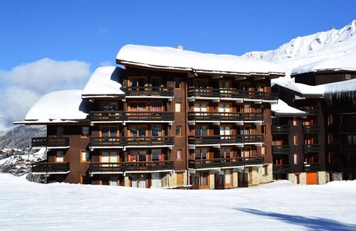 Meribel-Mottaret Apartment | Residence Lac Blanc - LUMINE STUDIO IN BORD OF PAST
