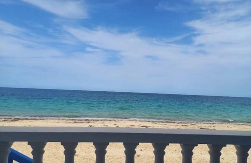 Sousse - Monastir Apartment | Residence Lalla Baya CHOTT MERIEM "Pied dans l'eau" (feet in the water)