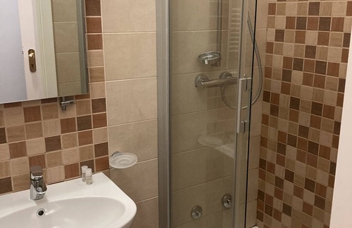 Avezzano House | Residence le Ginestre Apartment No. 3 Two-room apartment 2 beds