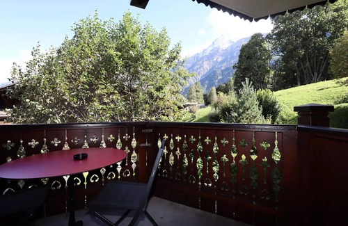 Les Houches Apartment | Residence Les Hauts De Chavants - 2 Rooms for 4 People