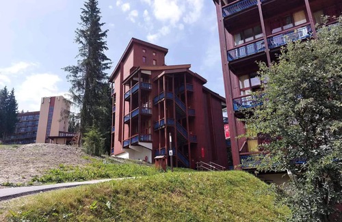 Arc-1800 Apartment | Residence Mirantin 2 - Duplex for 4 people close to the slopes and shops - Quiet residence in the village of Charmettogerà Arc 1800