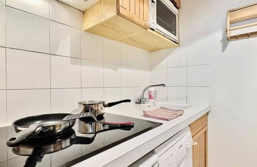 Val-d'Isere Apartment | Residence Val D'illaz - Pleasant 2 room apartment cabin for 6 people located in Val d'Isère, close to the center of the resort